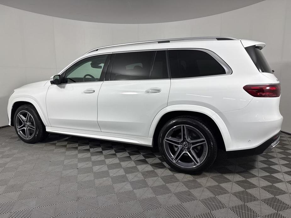 new 2025 Mercedes-Benz GLS 450 car, priced at $96,590