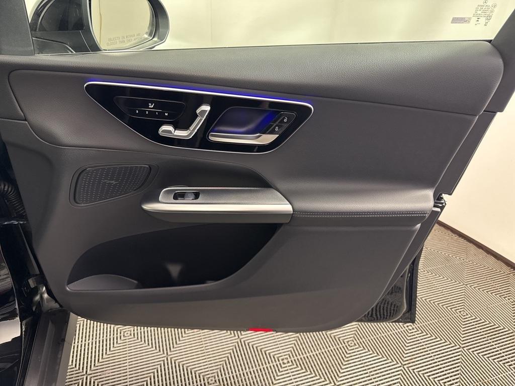 new 2025 Mercedes-Benz GLC 300 car, priced at $54,185