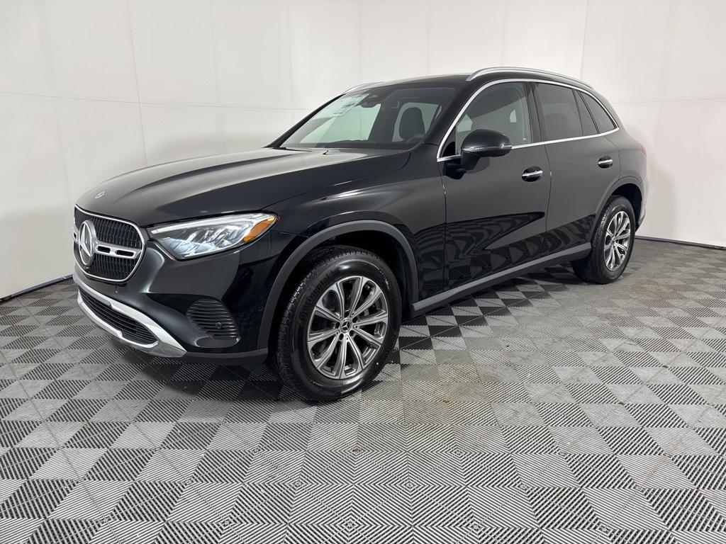 new 2025 Mercedes-Benz GLC 300 car, priced at $54,185