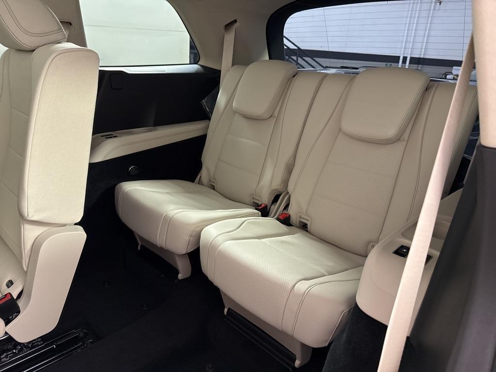 new 2026 Mercedes-Benz GLS 450 car, priced at $94,090