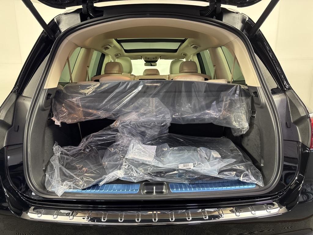 new 2026 Mercedes-Benz GLS 450 car, priced at $94,090