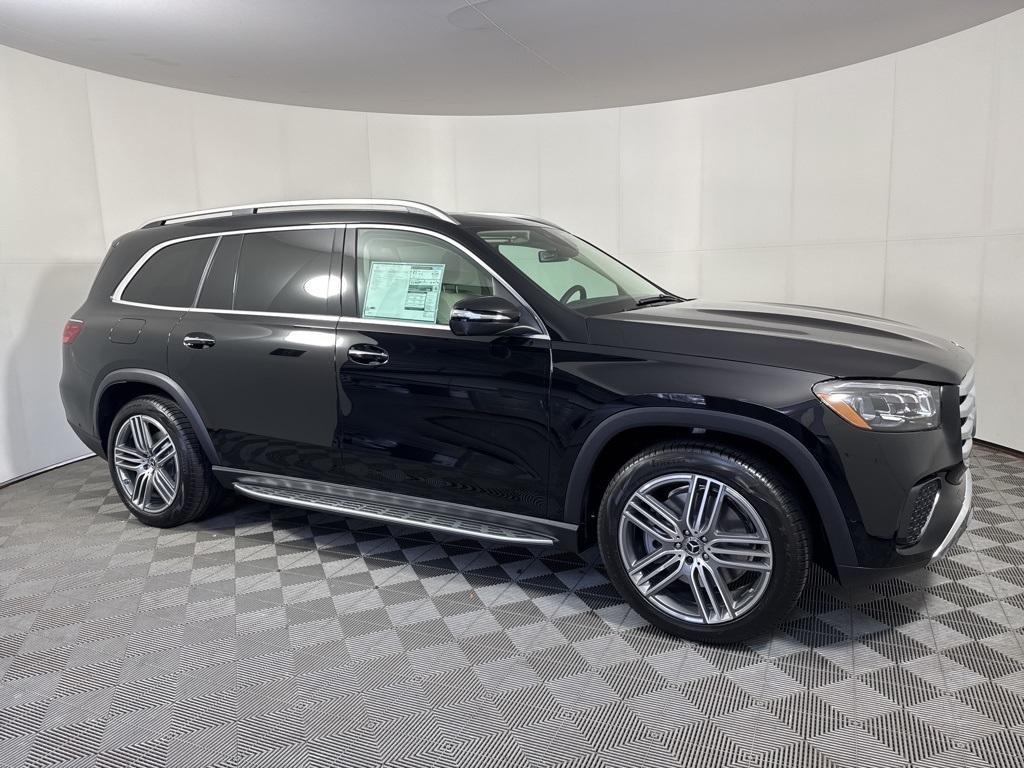 new 2026 Mercedes-Benz GLS 450 car, priced at $94,090