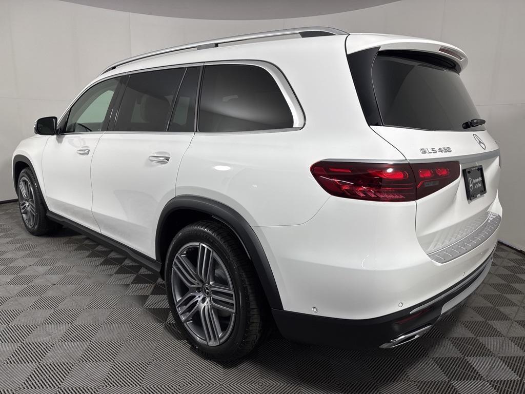 new 2025 Mercedes-Benz GLS 450 car, priced at $90,980