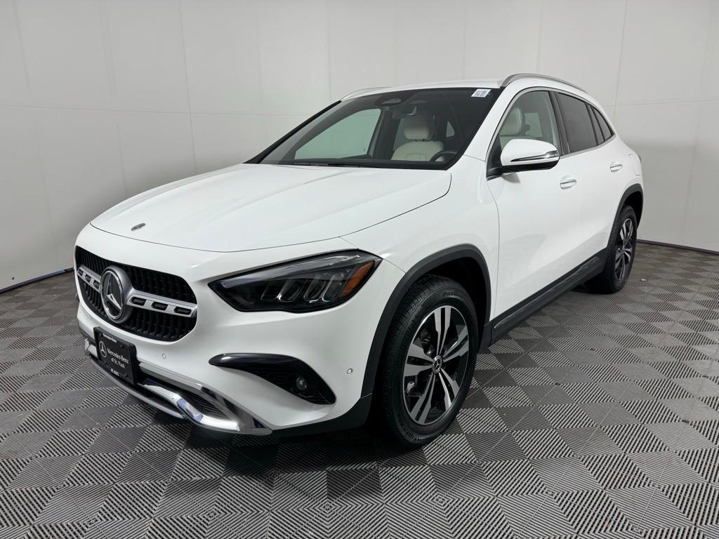 used 2025 Mercedes-Benz GLA 250 car, priced at $43,570