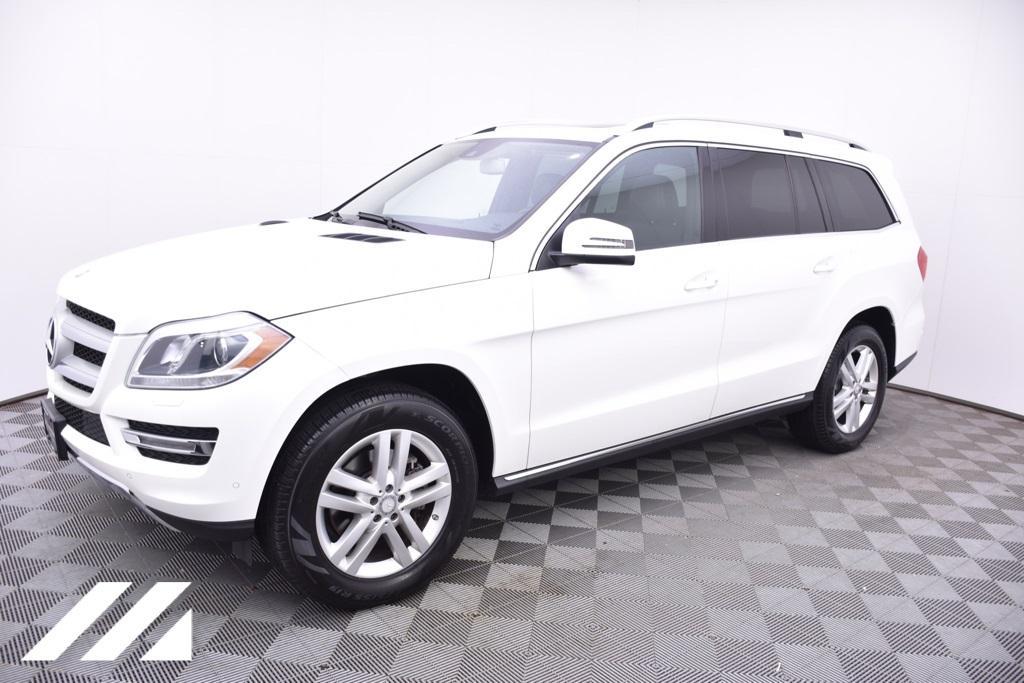 used 2015 Mercedes-Benz GL-Class car, priced at $20,404