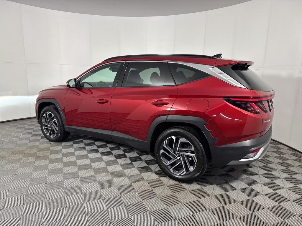 used 2025 Hyundai TUCSON Hybrid car, priced at $35,420