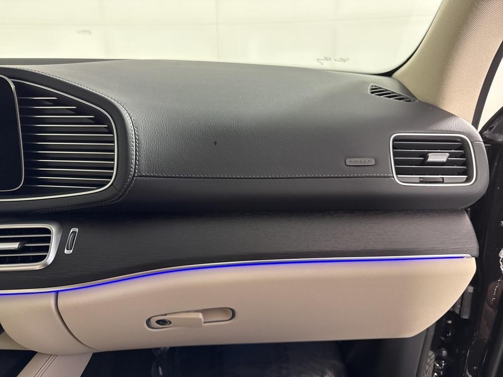 new 2025 Mercedes-Benz GLS 450 car, priced at $96,870