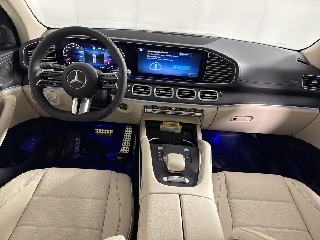 new 2025 Mercedes-Benz GLS 450 car, priced at $96,870