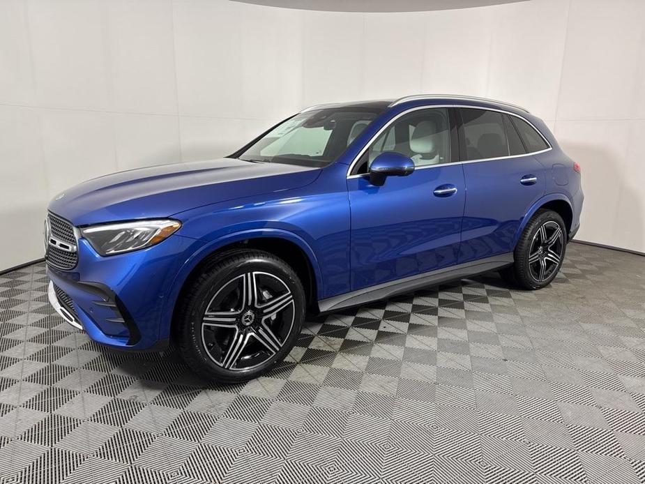 new 2025 Mercedes-Benz GLC 350e car, priced at $73,780