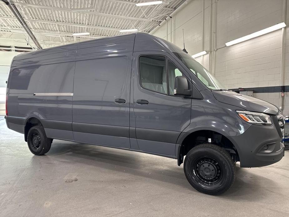 new 2024 Mercedes-Benz Sprinter 2500 car, priced at $82,624