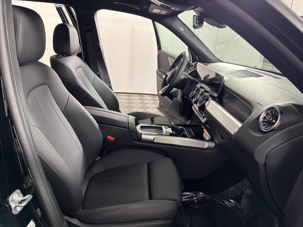 new 2026 Mercedes-Benz GLB 250 car, priced at $53,690