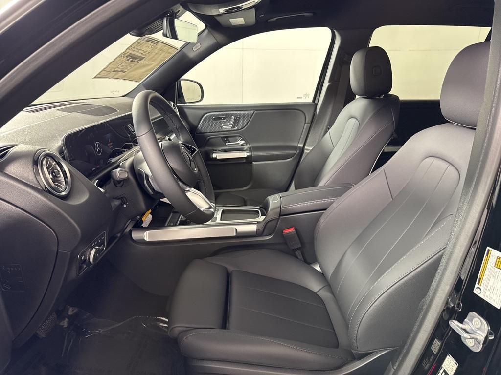 new 2026 Mercedes-Benz GLB 250 car, priced at $53,690