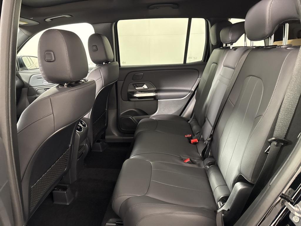 new 2026 Mercedes-Benz GLB 250 car, priced at $53,690