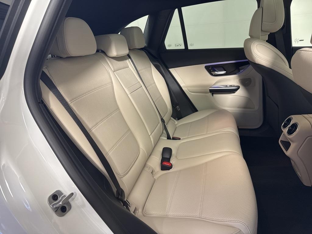 new 2025 Mercedes-Benz GLC 300 car, priced at $54,185