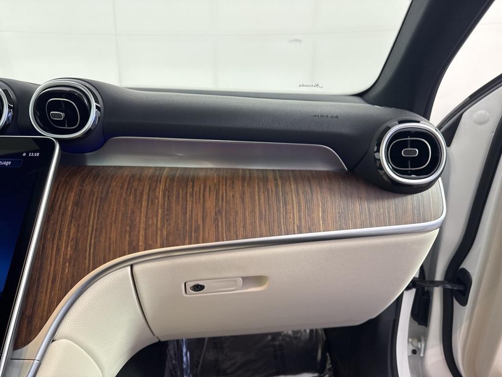 new 2025 Mercedes-Benz GLC 300 car, priced at $54,185
