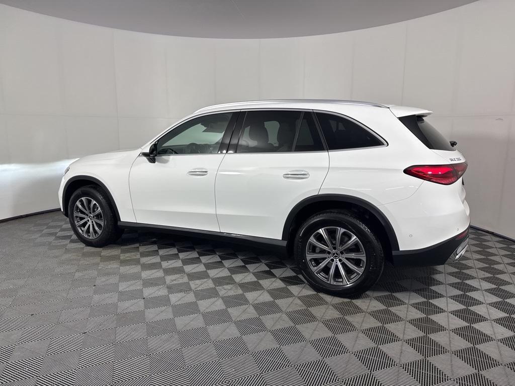 new 2025 Mercedes-Benz GLC 300 car, priced at $54,185