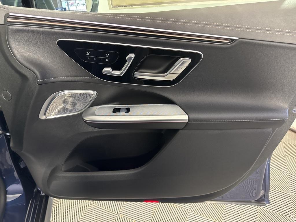 new 2025 Mercedes-Benz EQE 350 car, priced at $86,205