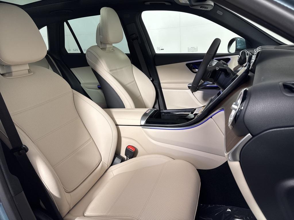 new 2026 Mercedes-Benz GLC 300 car, priced at $58,230