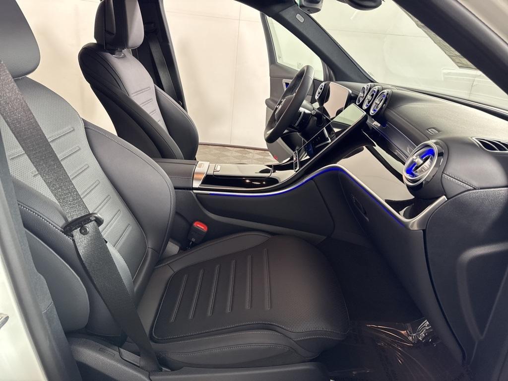 new 2026 Mercedes-Benz GLC 350e car, priced at $70,180