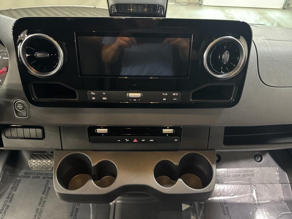 new 2025 Mercedes-Benz Sprinter 2500 car, priced at $82,425