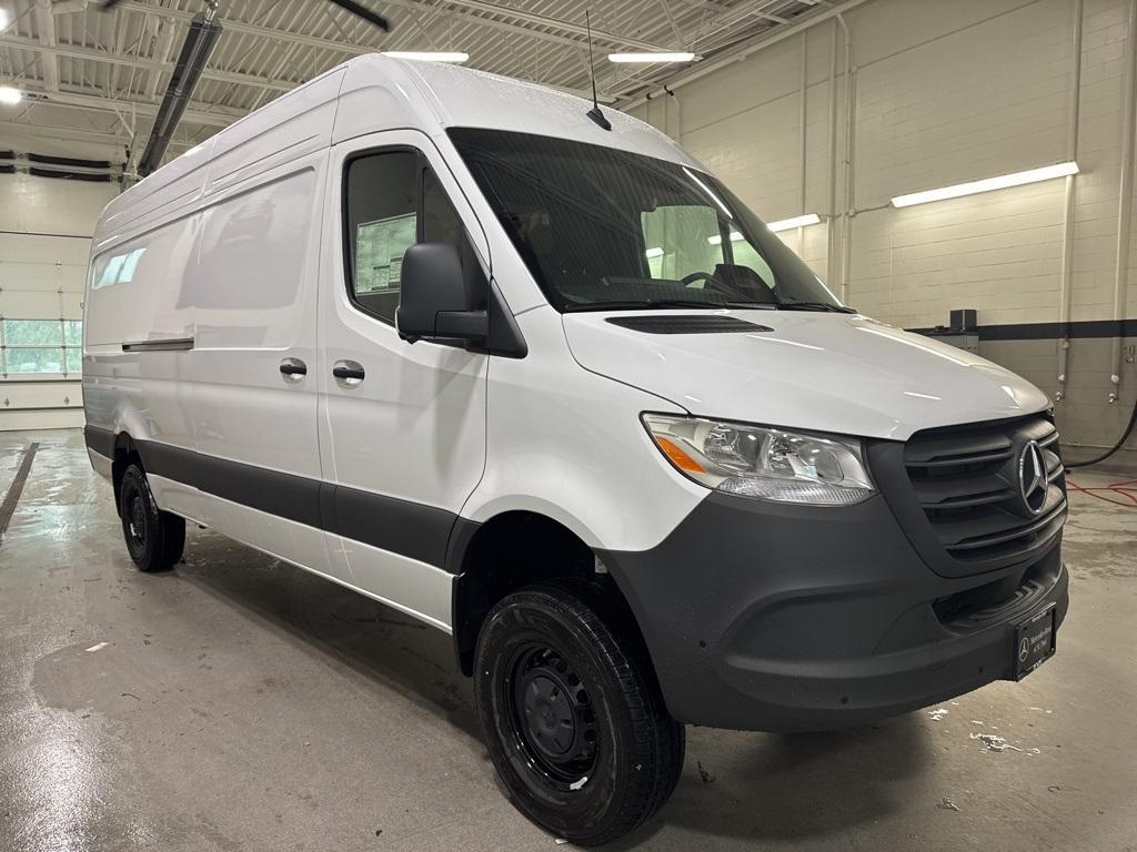 new 2025 Mercedes-Benz Sprinter 2500 car, priced at $82,425