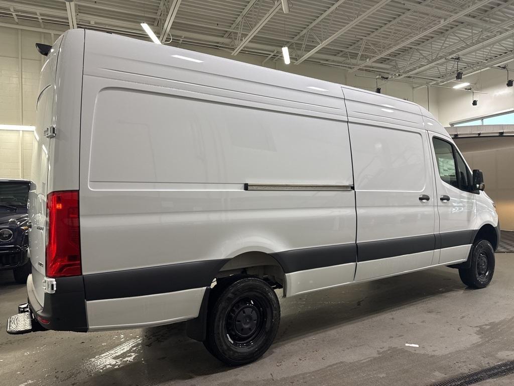 new 2025 Mercedes-Benz Sprinter 2500 car, priced at $82,425