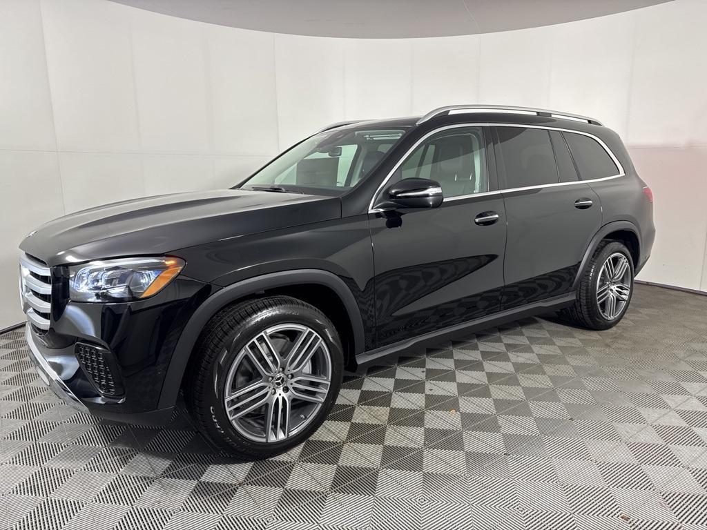 new 2026 Mercedes-Benz GLS 450 car, priced at $93,600