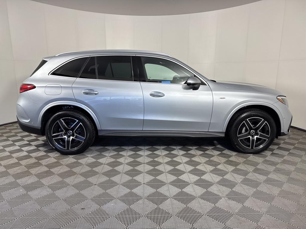 new 2025 Mercedes-Benz GLC 350e car, priced at $70,615