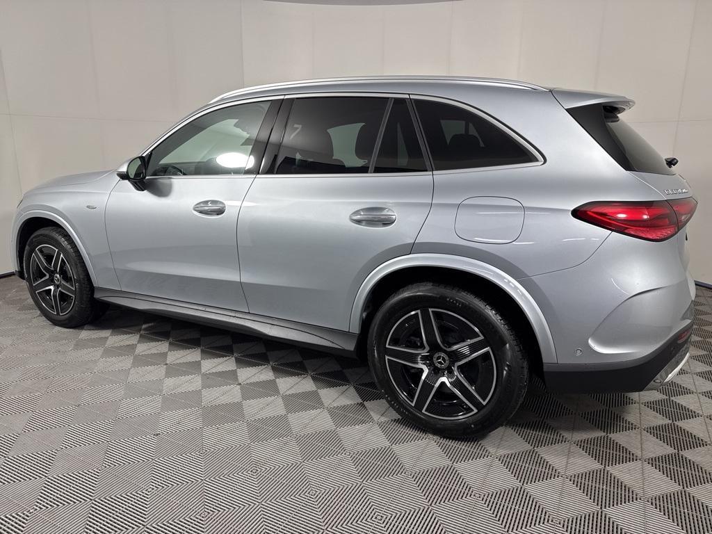 new 2025 Mercedes-Benz GLC 350e car, priced at $70,615