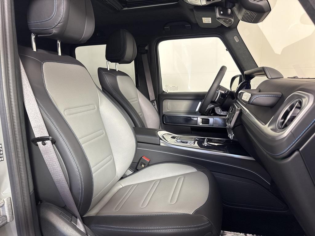 used 2025 Mercedes-Benz G-Class car, priced at $173,596