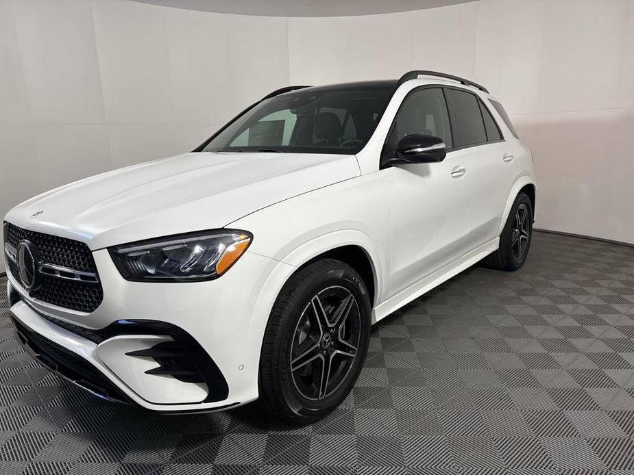 new 2024 Mercedes-Benz GLE 450 car, priced at $83,270