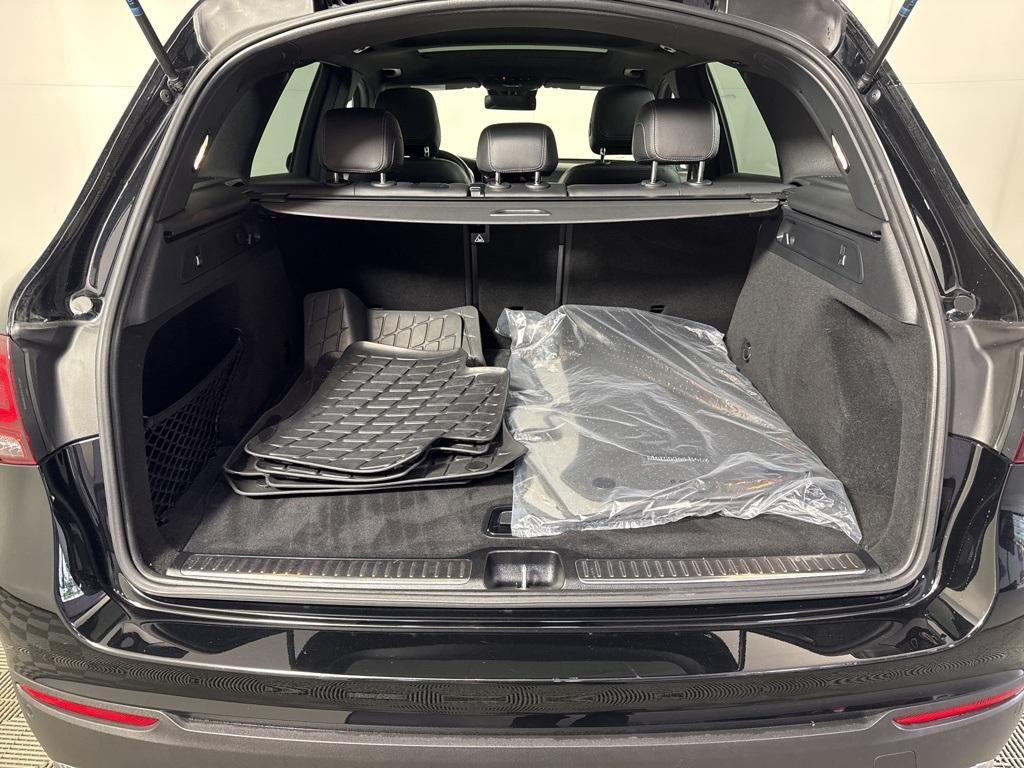 used 2022 Mercedes-Benz GLC 300 car, priced at $34,987