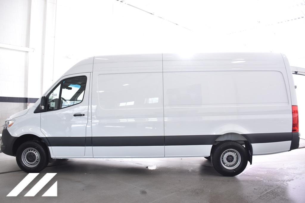 new 2024 Mercedes-Benz Sprinter 3500 car, priced at $72,447