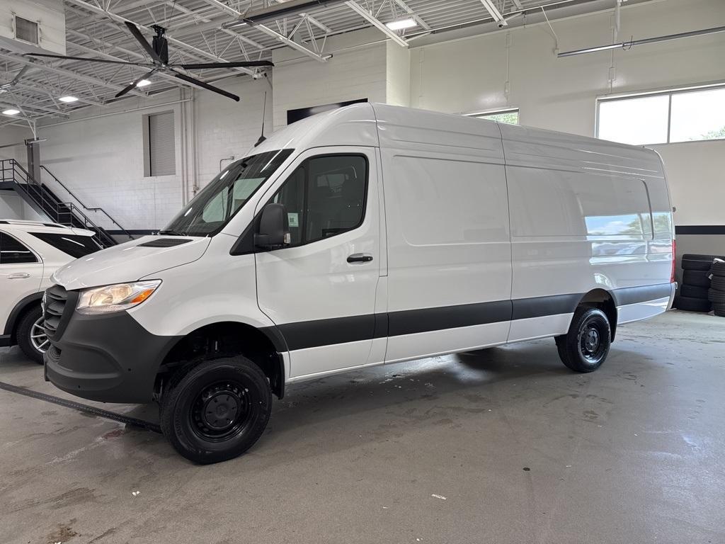 new 2025 Mercedes-Benz Sprinter 2500 car