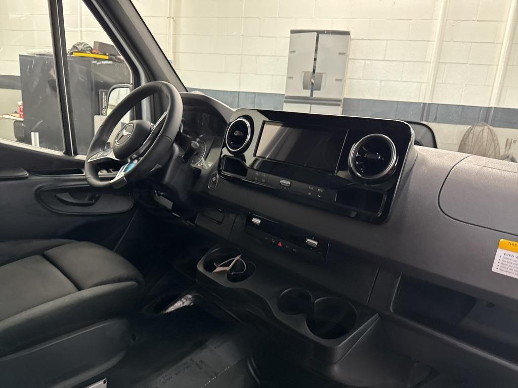 new 2026 Mercedes-Benz Sprinter 2500 car, priced at $79,696