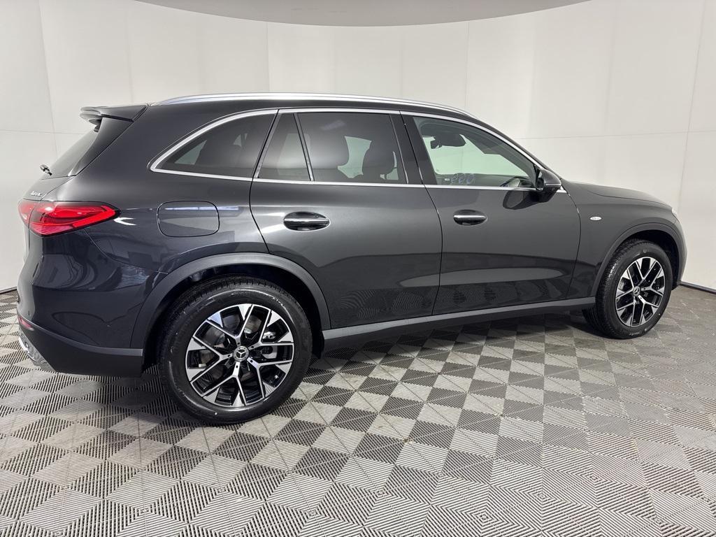 new 2025 Mercedes-Benz GLC 350e car, priced at $70,650