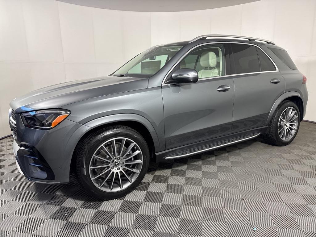 new 2026 Mercedes-Benz GLE 450 car, priced at $83,000