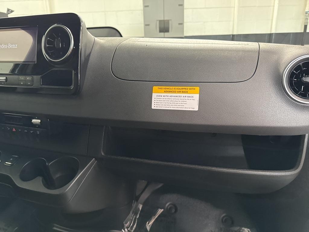 new 2025 Mercedes-Benz Sprinter 2500 car, priced at $90,124