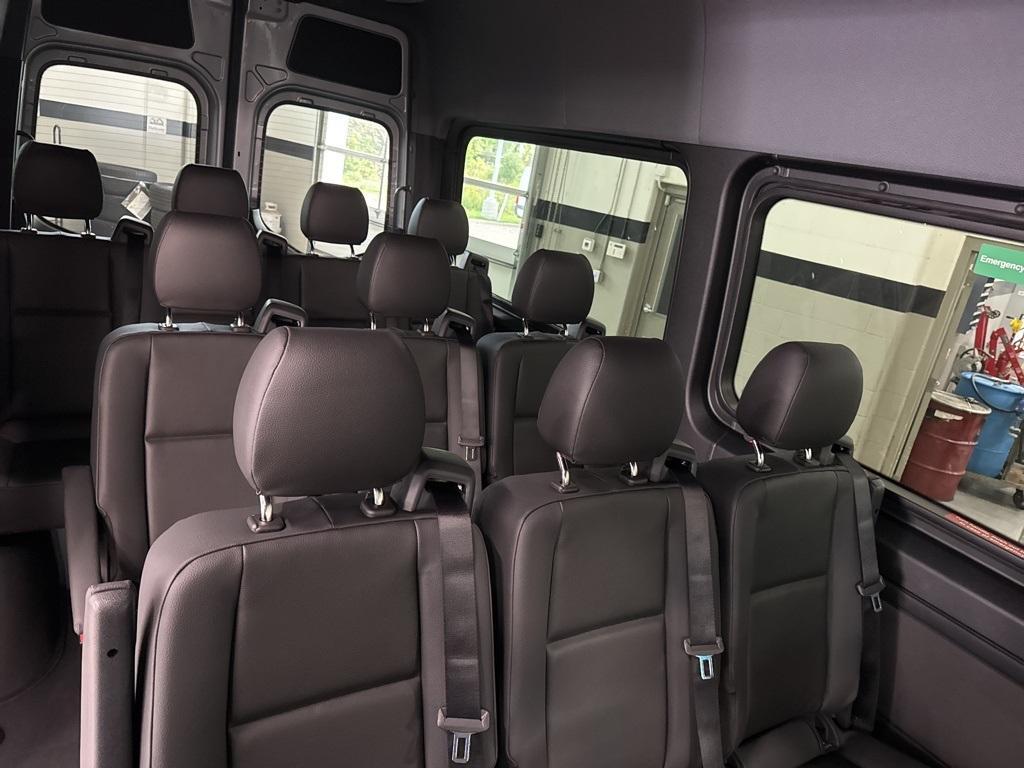 new 2025 Mercedes-Benz Sprinter 2500 car, priced at $90,124