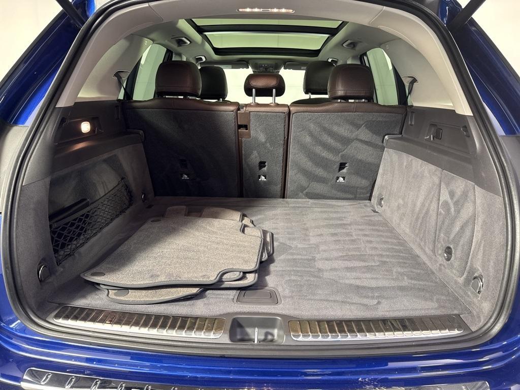 used 2020 Mercedes-Benz GLE 450 car, priced at $38,455