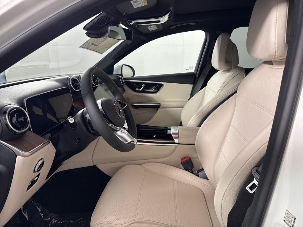 new 2025 Mercedes-Benz GLC 300 car, priced at $54,185