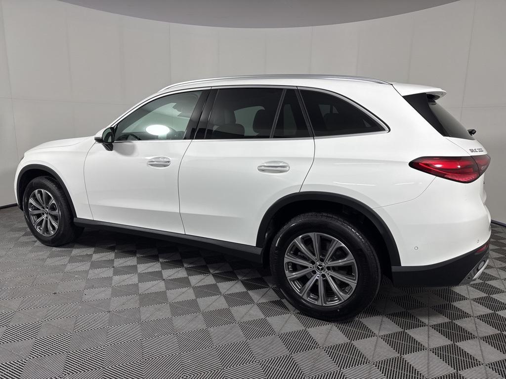 new 2025 Mercedes-Benz GLC 300 car, priced at $54,185