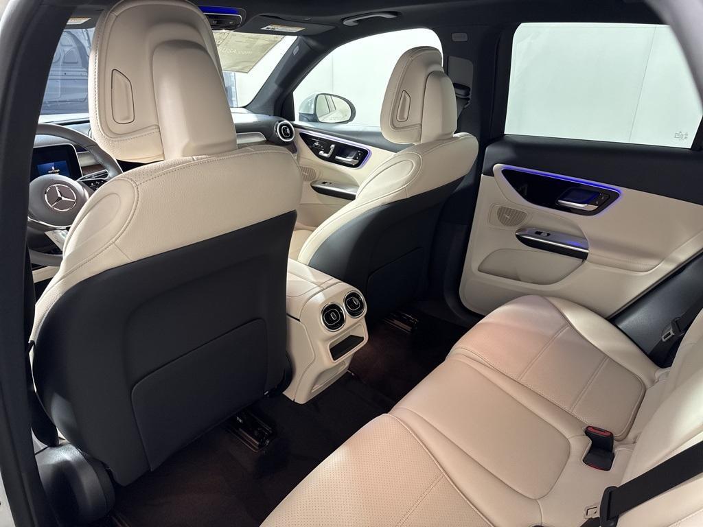 new 2025 Mercedes-Benz GLC 300 car, priced at $54,185