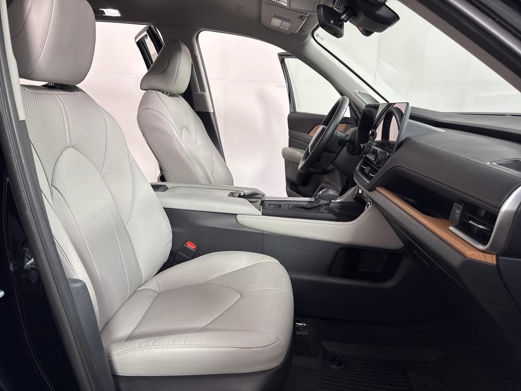 used 2024 Toyota Grand Highlander car, priced at $51,987