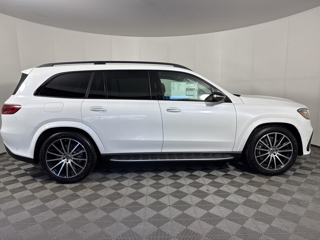 new 2026 Mercedes-Benz GLS 450 car, priced at $106,805