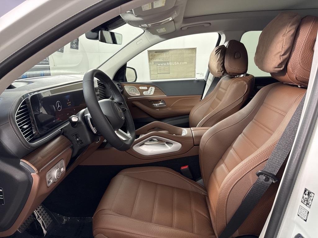 new 2026 Mercedes-Benz GLS 450 car, priced at $106,805