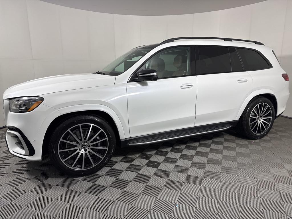 new 2026 Mercedes-Benz GLS 450 car, priced at $106,805