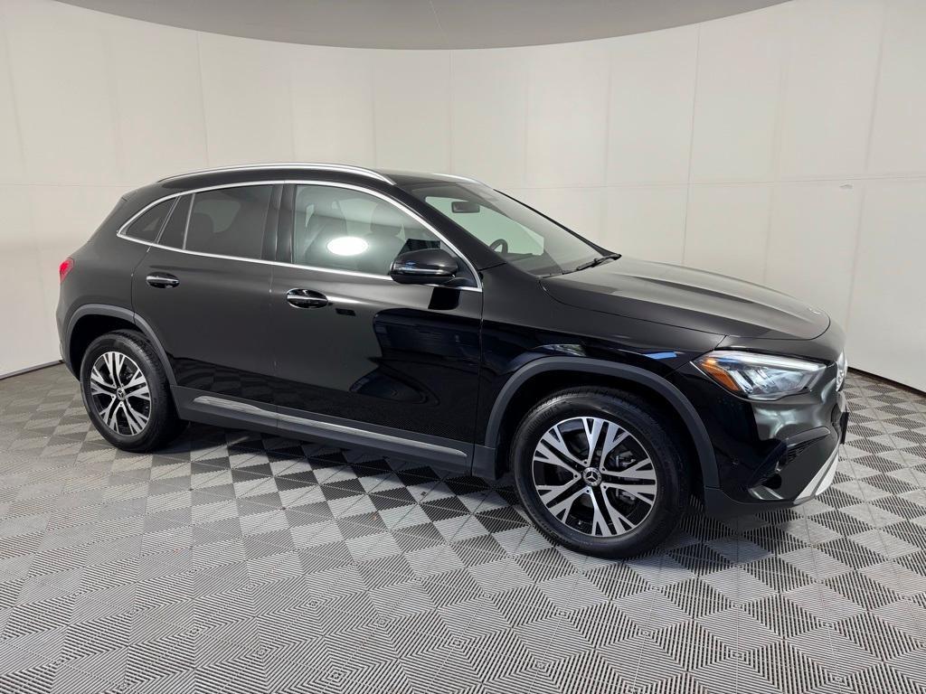 used 2025 Mercedes-Benz GLA 250 car, priced at $40,689
