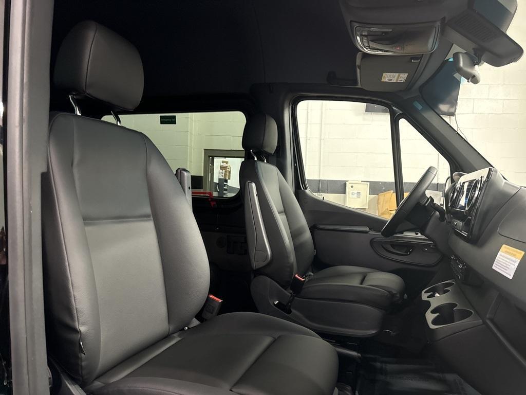 new 2025 Mercedes-Benz Sprinter 2500 car, priced at $80,863