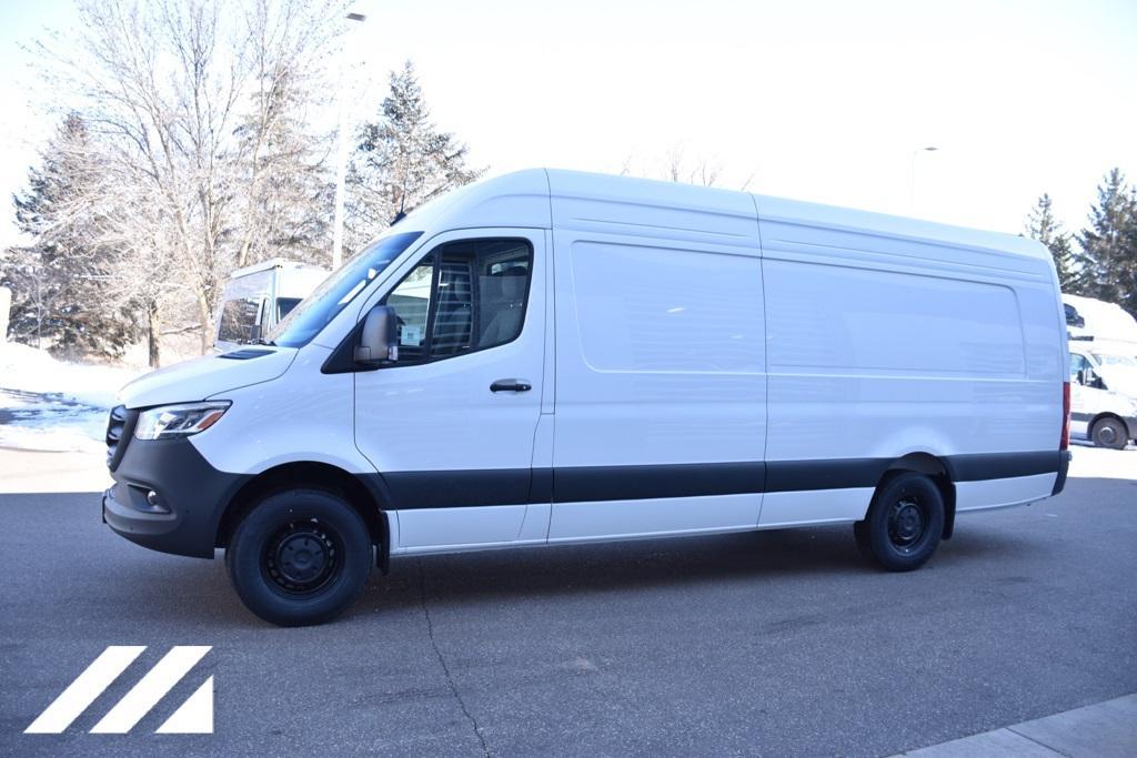 new 2024 Mercedes-Benz Sprinter 2500 car, priced at $75,821